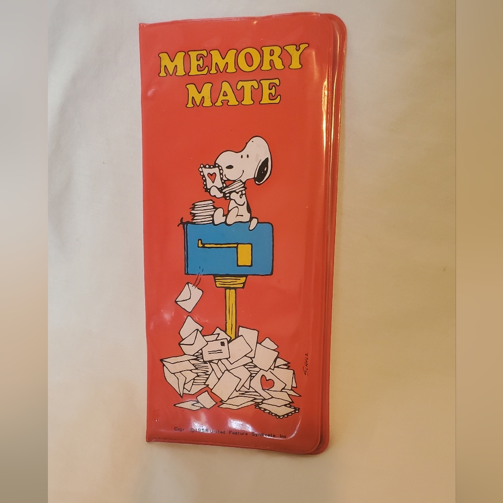 Memory Mate Snoopy Organizer Notepad Vintage 1965 Plastic Paper Pencil Unique
